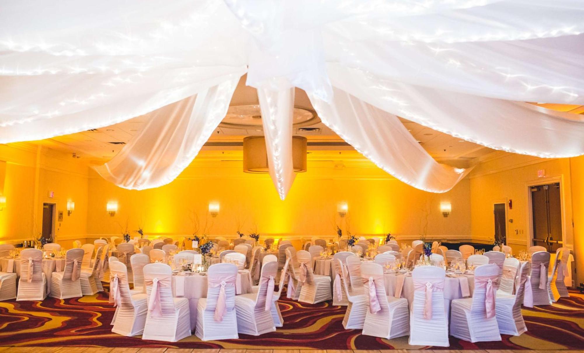 Hotel Embassy Cleveland -