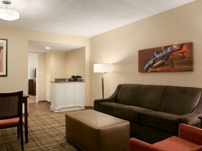 Embassy Cleveland - 3*