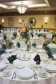 Hotel Embassy Cleveland - 3*